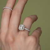 halo stiliaus ziedas