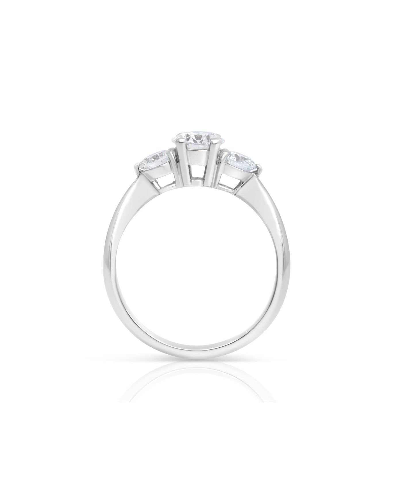 ziedas su trim deimantais